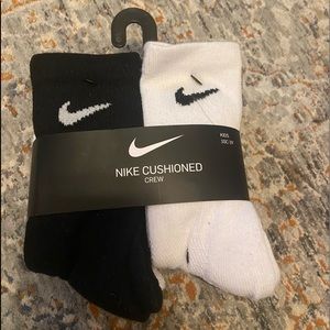 Kids Nike Crew Socks✔️